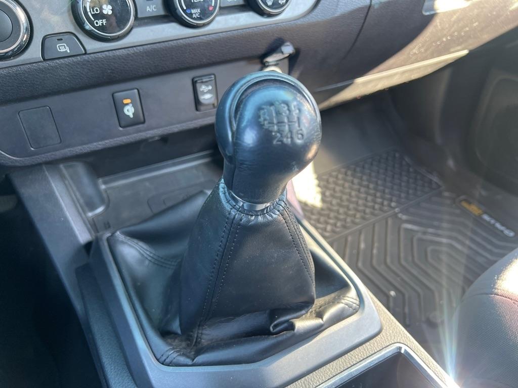 Toyota Tacoma  2017