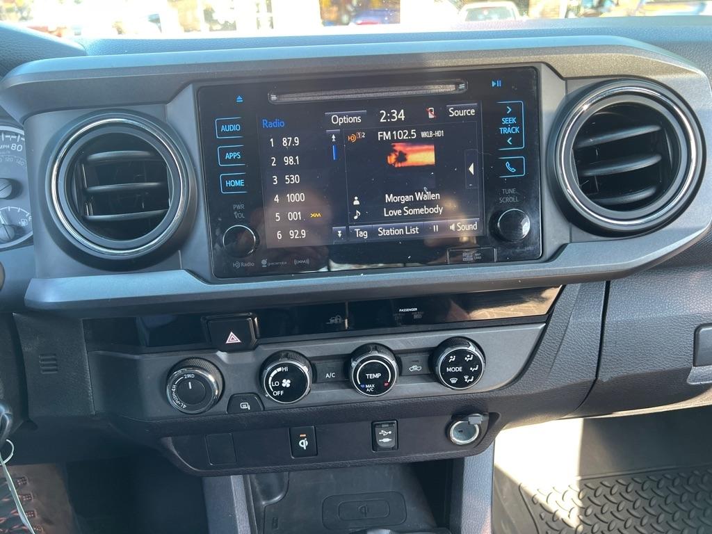 Toyota Tacoma  2017