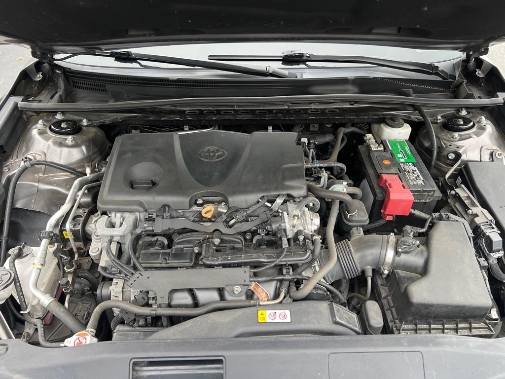 Toyota Camry  2021