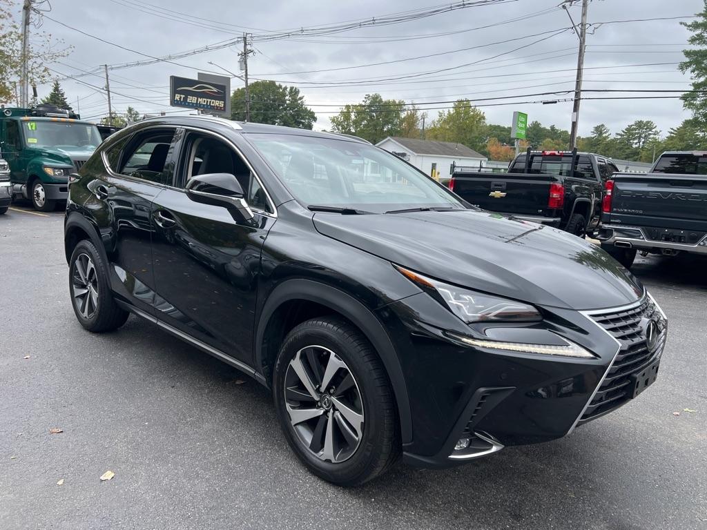 Lexus NX  2019