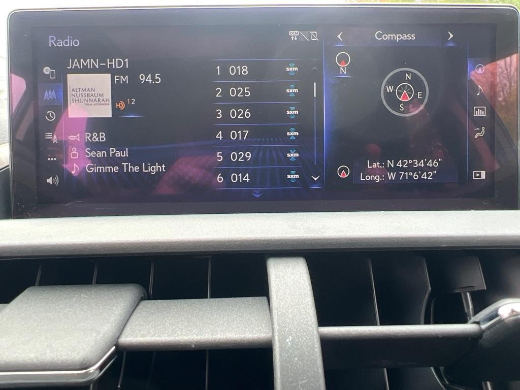 Lexus NX  2019