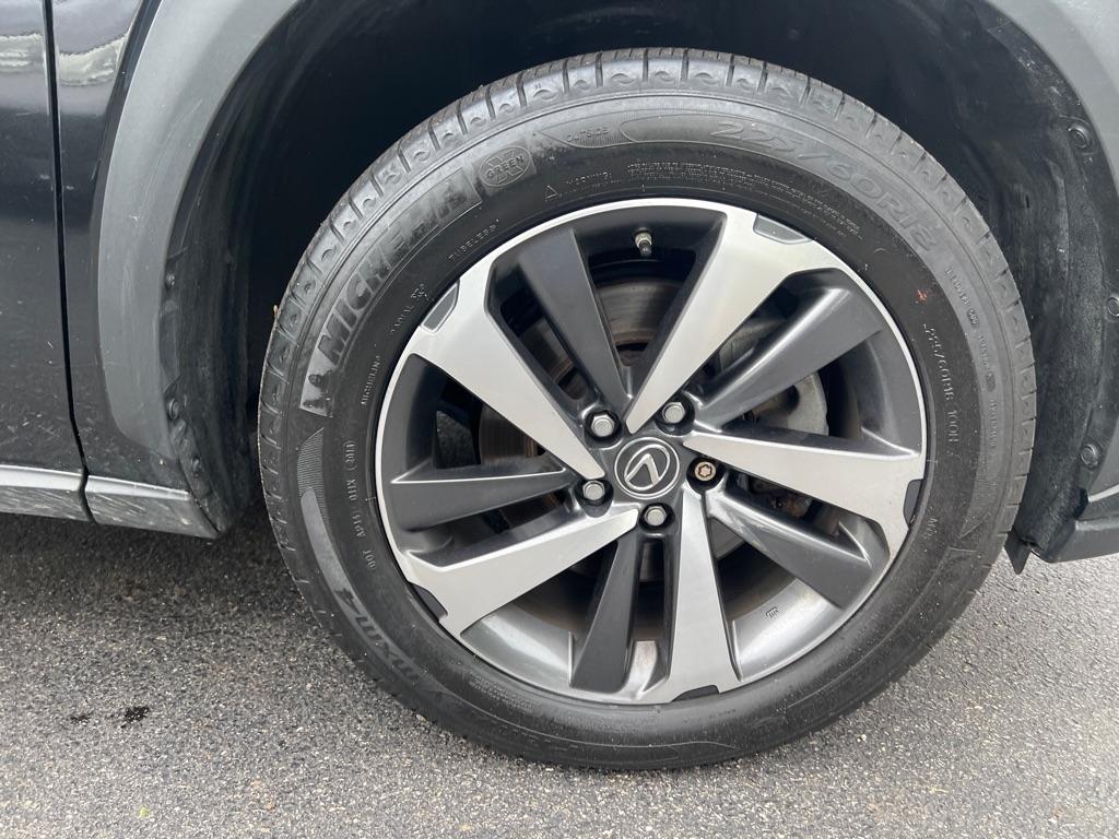 Lexus NX  2019