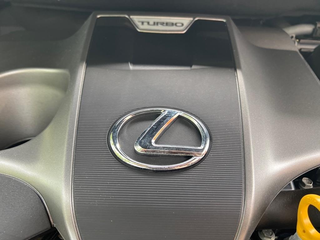 Lexus NX  2019