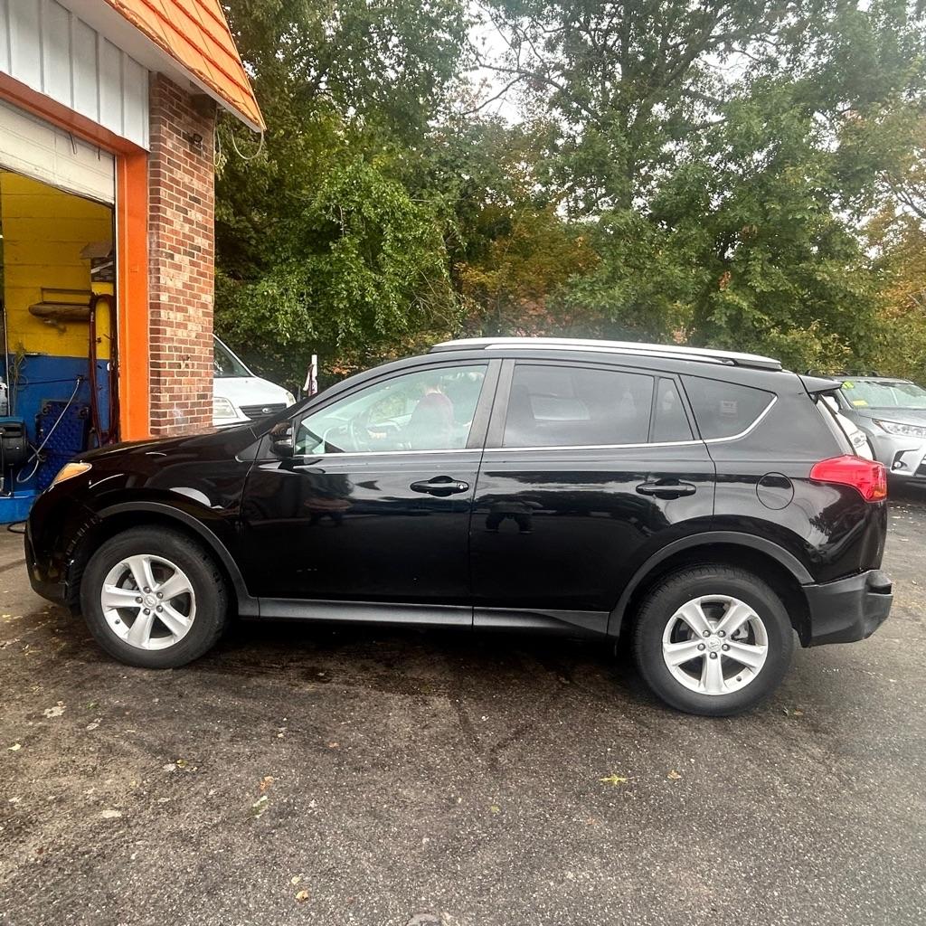 2013 Toyota RAV4 XLE
