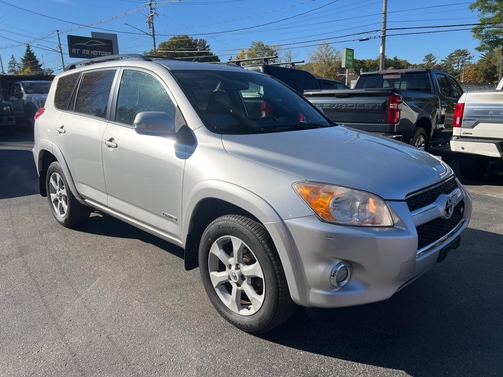 Toyota RAV4  2012
