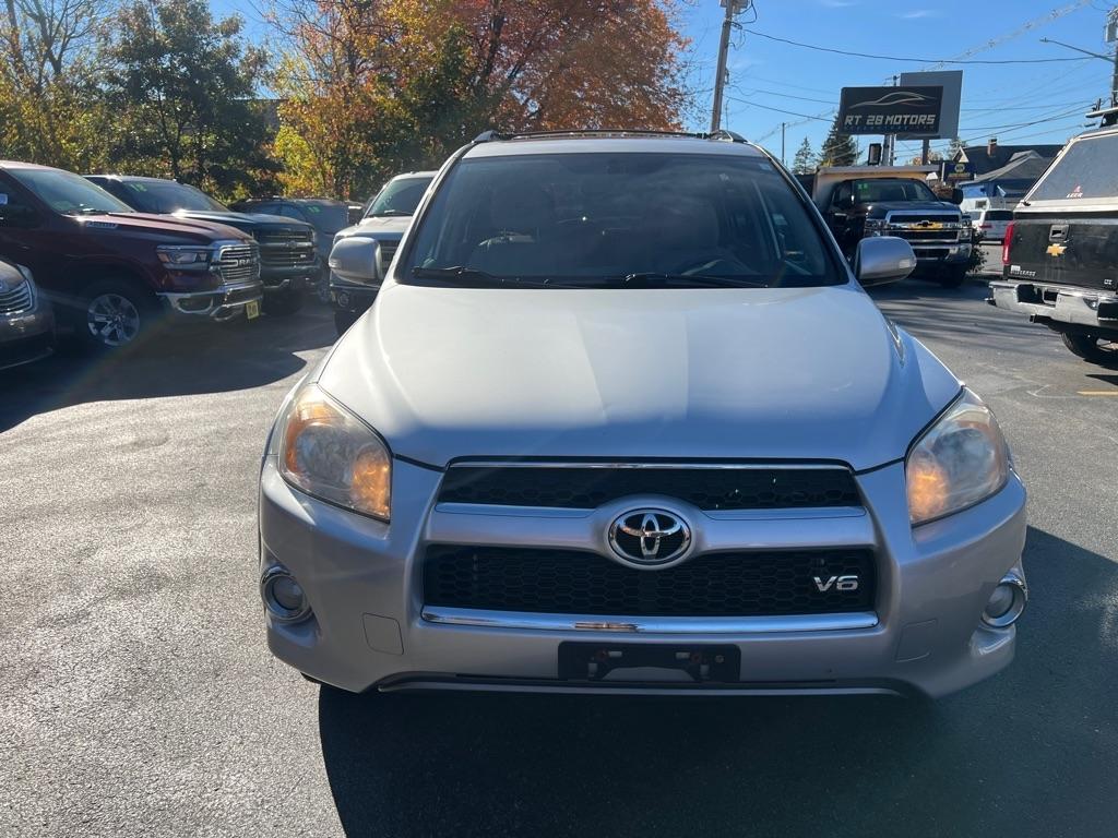 Toyota RAV4  2012