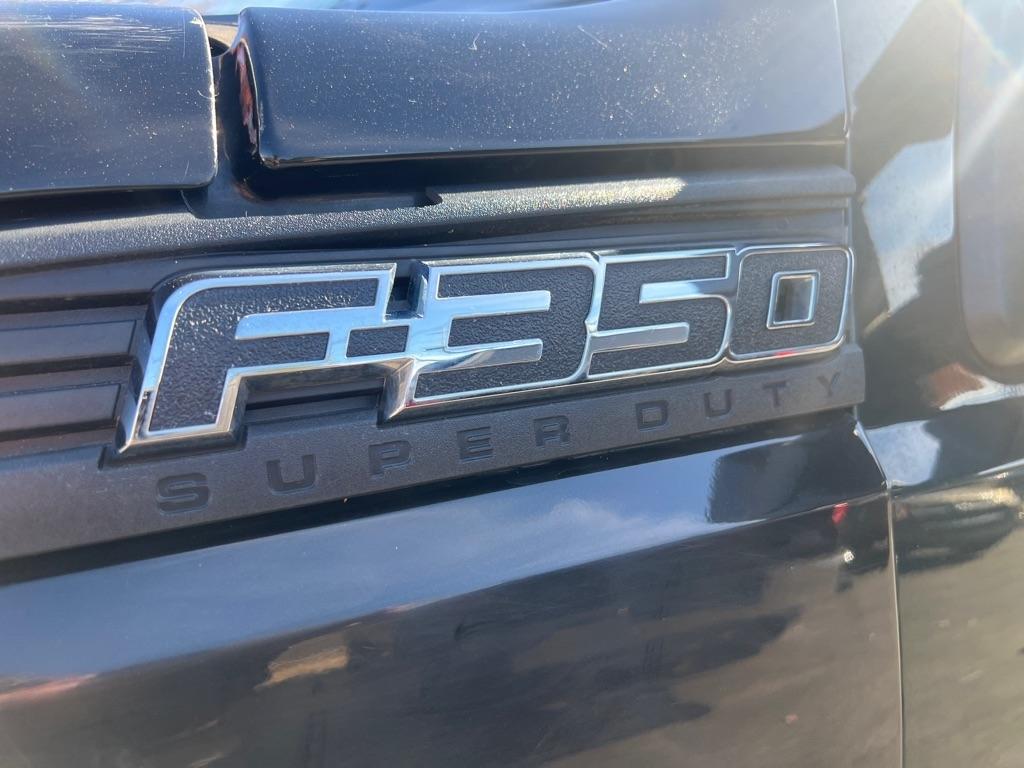 Ford Super Duty F-350 DRW  2015