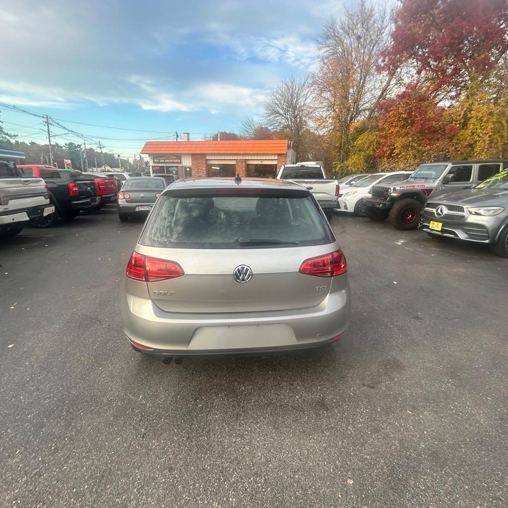 Volkswagen Golf  2017