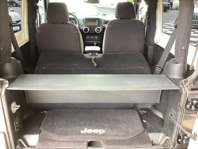 Jeep Wrangler  2015
