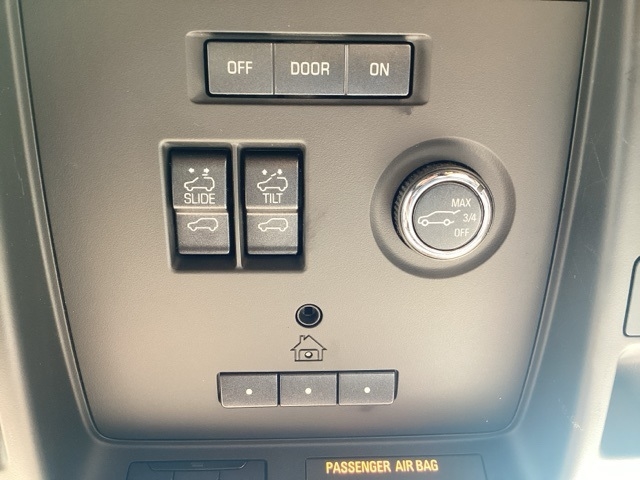 Cadillac Escalade  2018