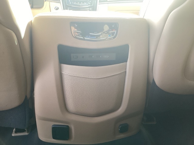 Cadillac Escalade  2018