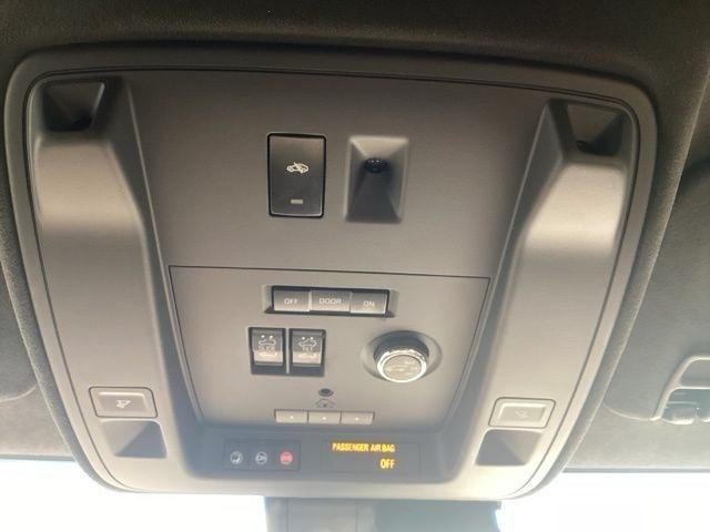 Cadillac Escalade  2018