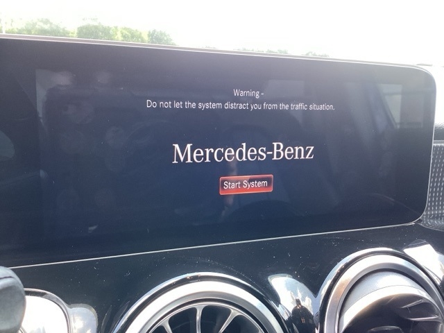 Mercedes-Benz GLB-Class  2021