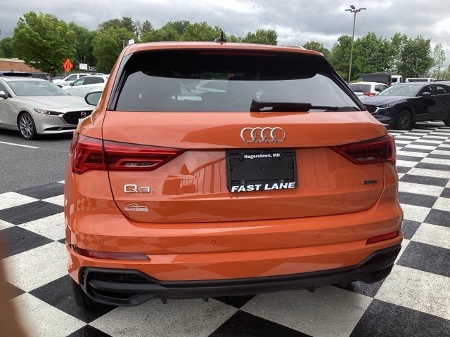Audi Q3  2024 Audi Q3  2024