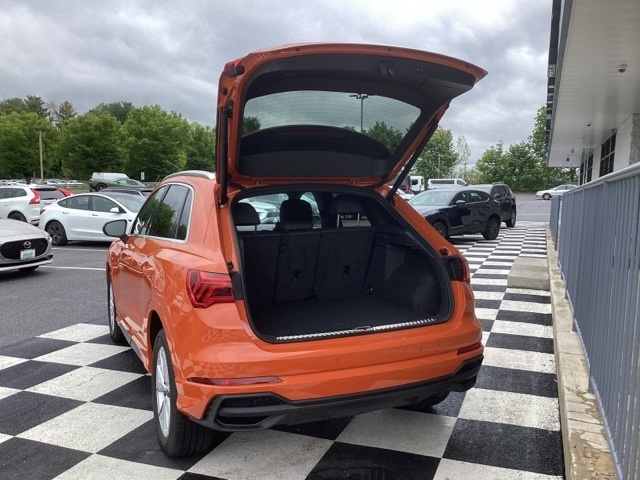 Audi Q3  2024 Audi Q3  2024