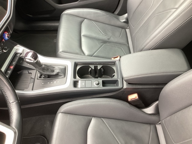 Audi Q3  2024 Audi Q3  2024