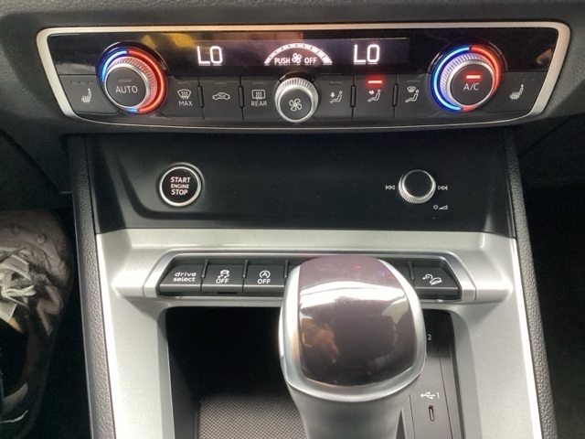 Audi Q3  2023 Audi Q3  2023