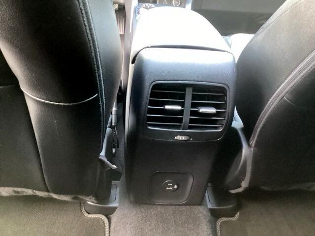 2021 Ford Escape Titanium Hybrid photo 39