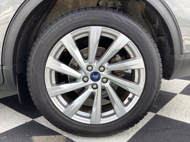 Ford Escape Hybrid  2021