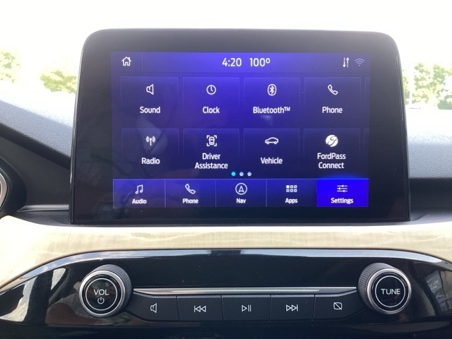 Ford Escape Hybrid  2021