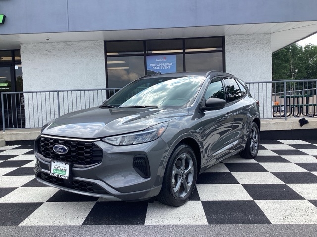 Ford Escape  2023