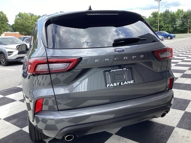 Ford Escape  2023