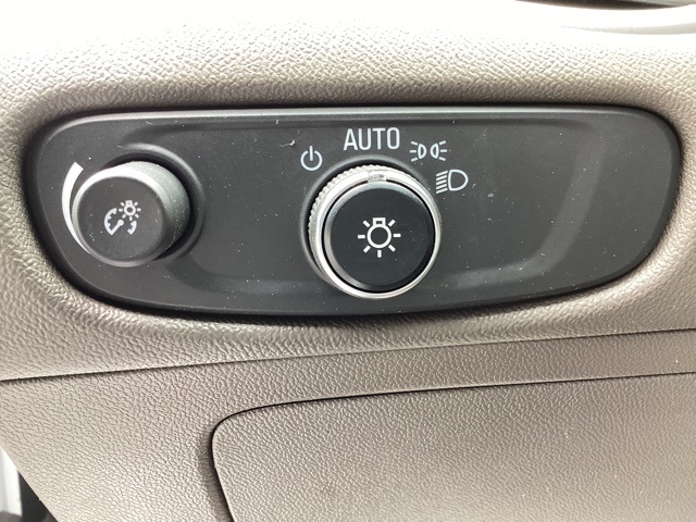 Chevrolet Malibu  2022 Chevrolet Malibu  2022