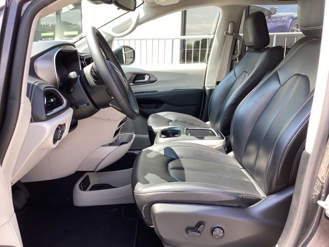 Chrysler Pacifica Hybrid  2023 Chrysler Pacifica Hybrid  2023