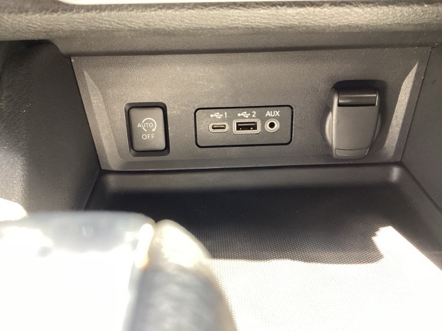 Nissan Sentra  2024 Nissan Sentra  2024