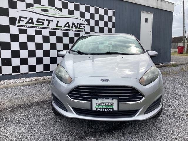 2019 Ford Fiesta SE photo 2