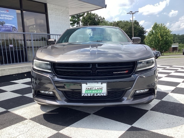 2019 Dodge Charger SXT photo 2