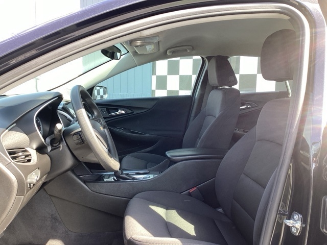 Chevrolet Malibu  2023