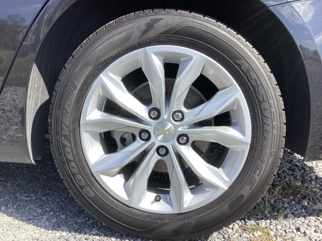 Chevrolet Malibu  2023