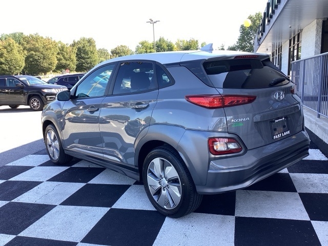 Hyundai Kona EV  2021