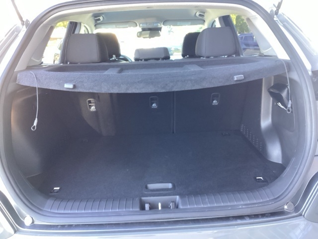 Hyundai Kona EV  2021