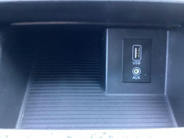 Hyundai Kona EV  2021