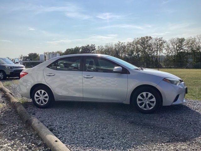 Toyota Corolla  2015 Toyota Corolla  2015