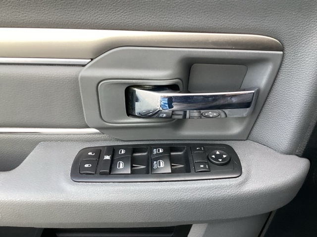 2020 Ram 1500 Warlock photo 14