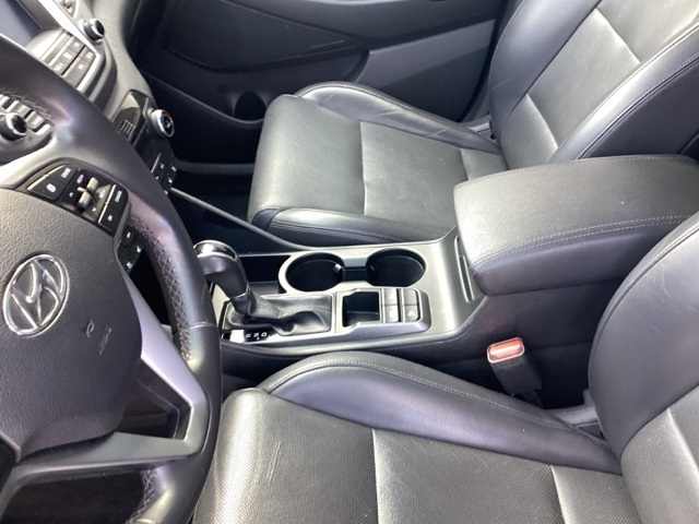 Hyundai Tucson  2016 Hyundai Tucson  2016