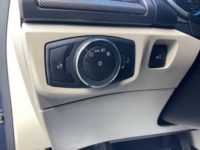 Ford Fusion Hybrid  2019