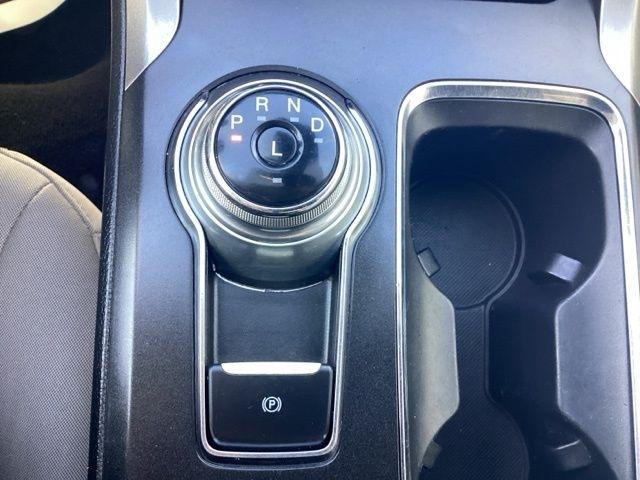 Ford Fusion Hybrid  2019