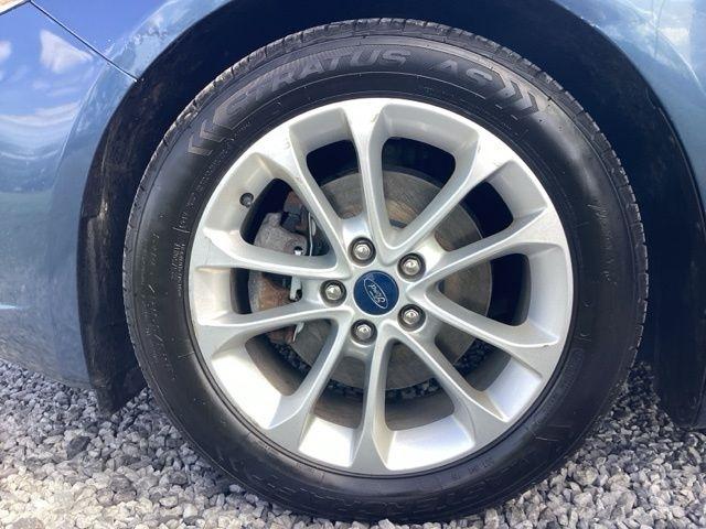 Ford Fusion Hybrid  2019