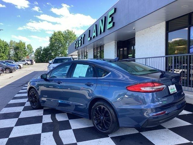 Ford Fusion Hybrid  2019