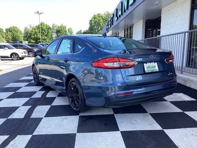 Ford Fusion Hybrid  2019