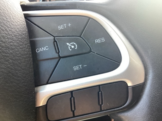 2018 Jeep Compass Latitude photo 14