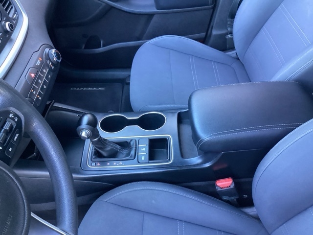 2018 Kia Sorento LX photo 22