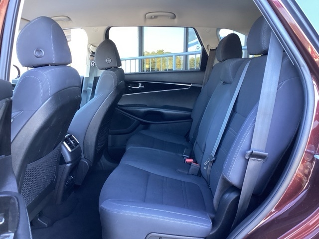 2018 Kia Sorento LX photo 23