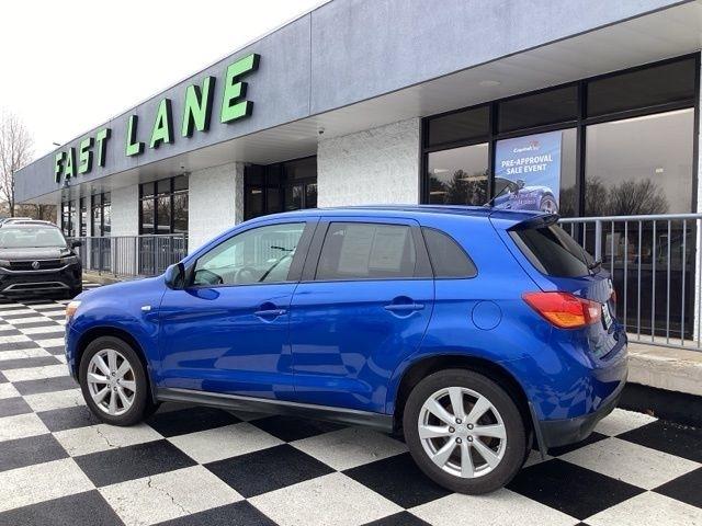 Mitsubishi Outlander Sport  2015