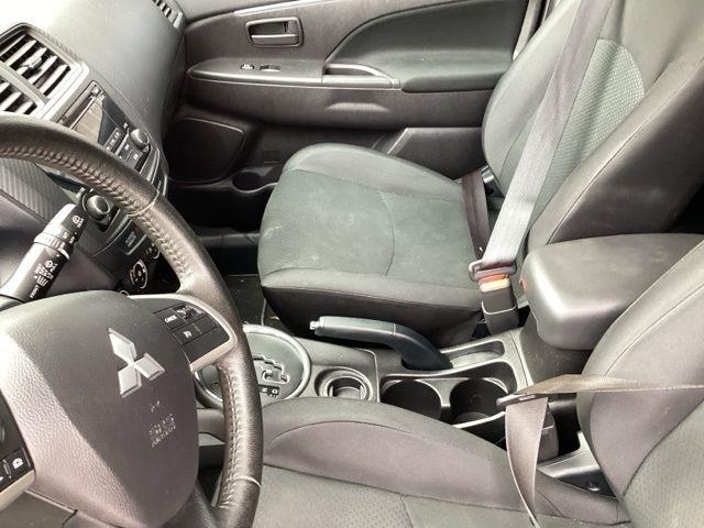 Mitsubishi Outlander Sport  2015