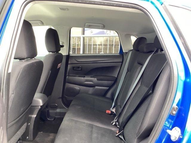 Mitsubishi Outlander Sport  2015